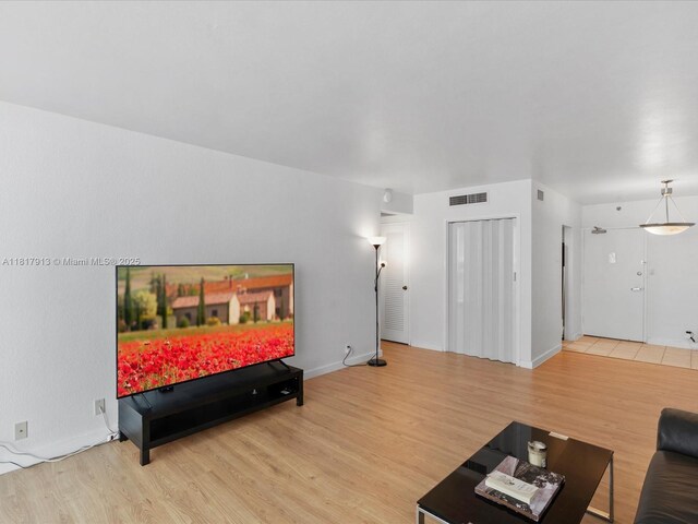1200 W Ave Unit 823, Miami Beach, FL 33139 - photo 5