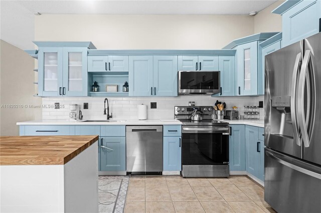 14848 SW 181st Ter, Miami, FL 33187 - photo 2