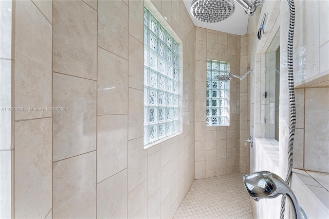 17038 N 61st Pl N, Loxahatchee, FL 33470 - full bath featuring tiled shower and plenty of natural light
