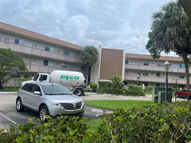7450 NW 17th St Unit 107, Plantation, FL 33313 - photo 1