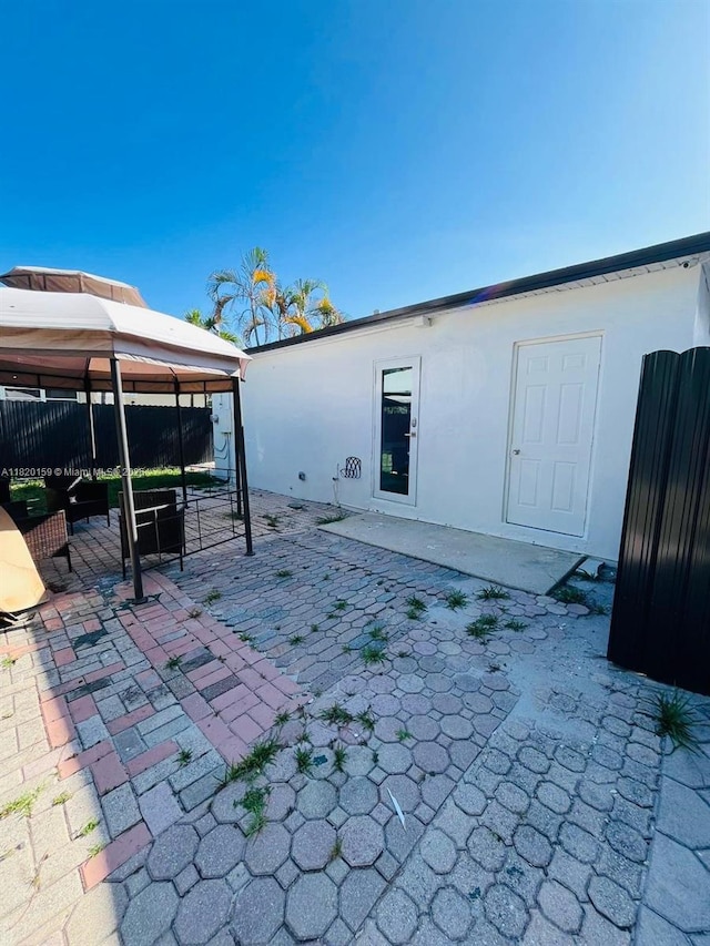 872 NW 16th Ter, Fort Lauderdale, FL 33311 - photo 5
