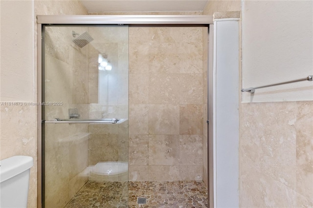 918 NE 6th St, Hallandale Beach, FL 33009 - full bathroom featuring toilet and a shower stall