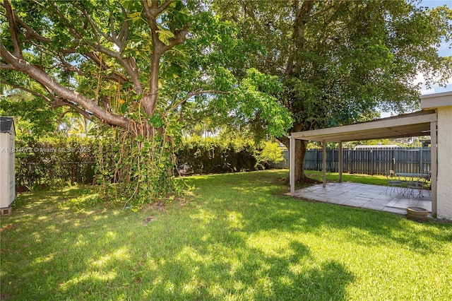 918 NE 6th St, Hallandale Beach, FL 33009 - fenced backyard featuring a patio