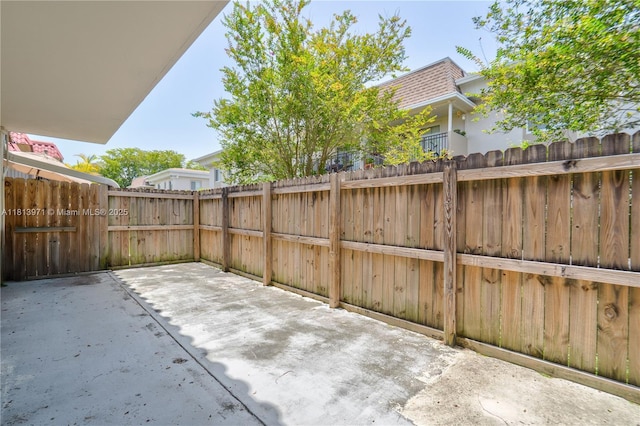 6711 N Kendall Dr Unit 505, Pinecrest, FL 33156 - view of patio