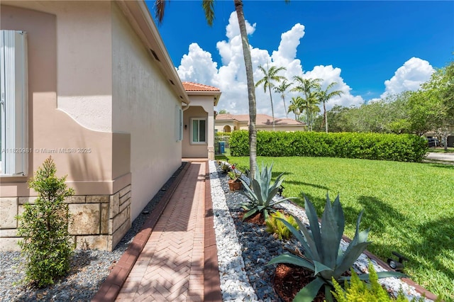 1753 Aspen Ln, Weston, FL 33327 - view of grassy yard