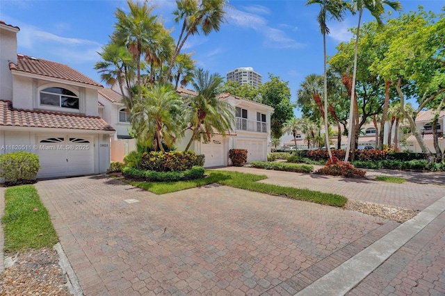 20939 NE 37th Ct, Aventura, FL 33180 - photo 1