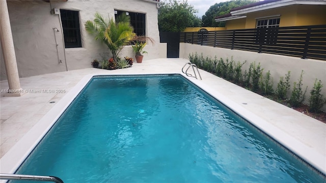 85 Deer Run, Miami Springs, FL 33166 - view of pool featuring a patio