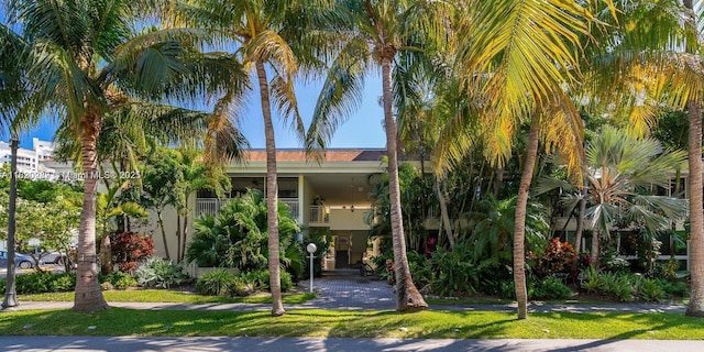 260 Sunrise Dr Unit E, Key Biscayne, FL 33149 - view of property with a carport