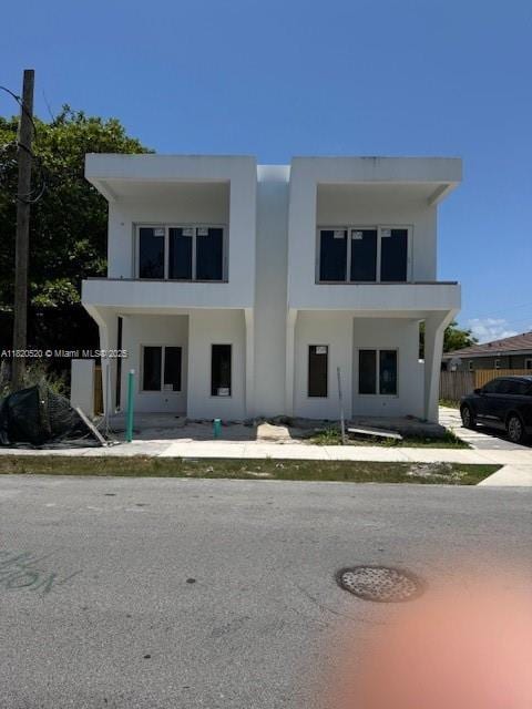 10290 SW 174th Ter, Miami, FL 33157 - photo 1