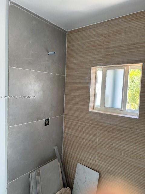 10290 SW 174th Ter, Miami, FL 33157 - photo 6