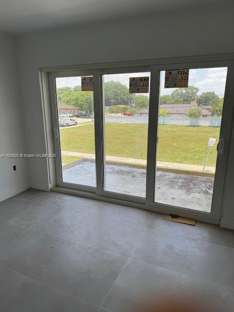 10290 SW 174th Ter, Miami, FL 33157 - photo 7