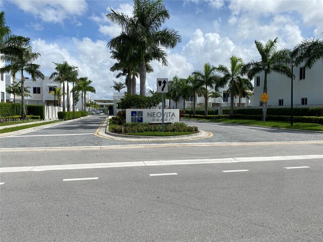 7227 NW 103rd Path, Doral, FL 33178 - photo 1