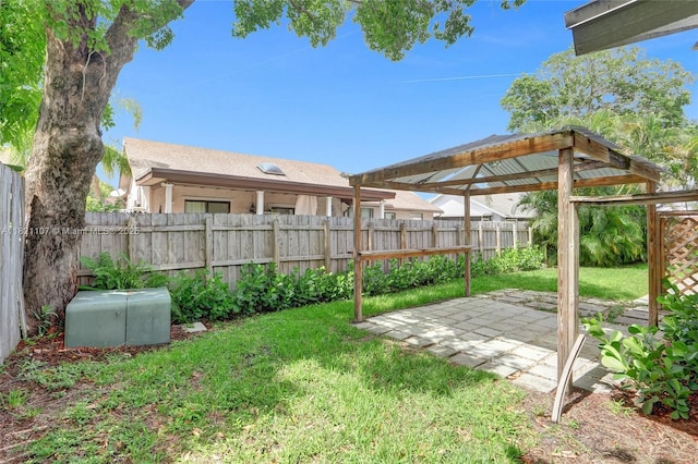 8511 NW 51st Ct, Lauderhill, FL 33351 - view of yard with a patio