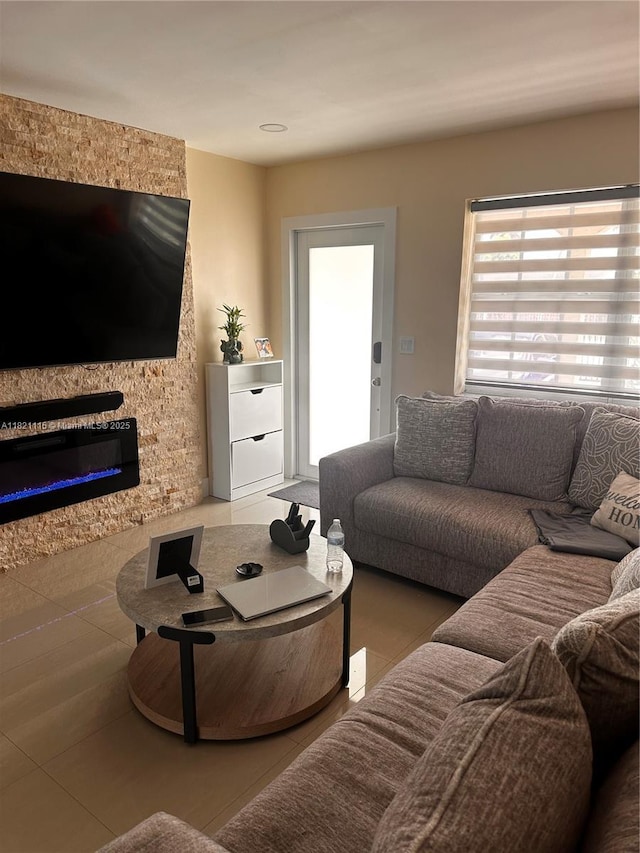 3250 NW 174th St, Miami Gardens, FL 33056 - living area featuring a fireplace