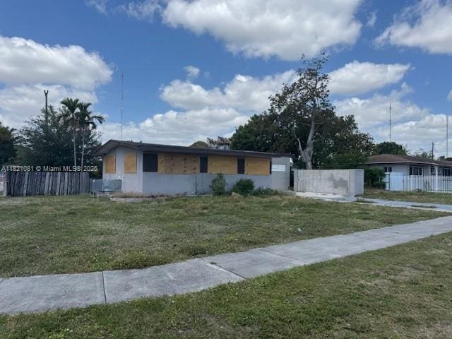 19800 NW Miami Ct, Miami Gardens, FL 33169 - photo 1