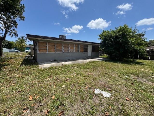 19800 NW Miami Ct, Miami Gardens, FL 33169 - photo 4