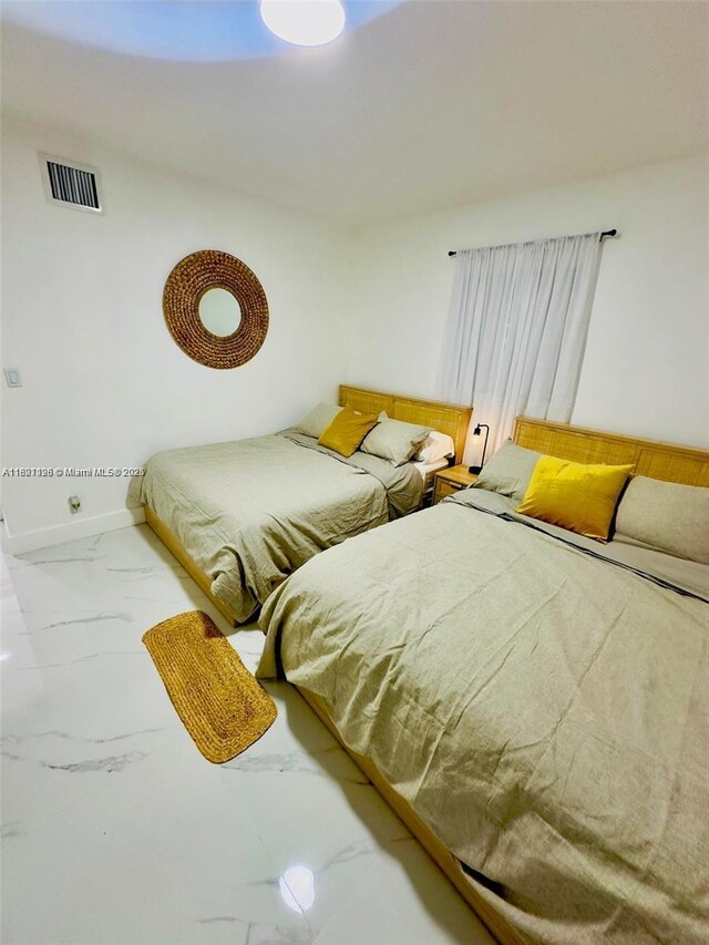 610 NW 111th St, Miami, FL 33168 - photo 13