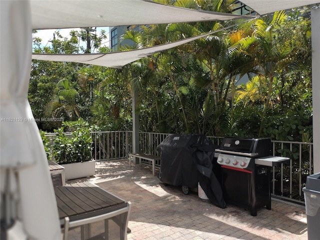 575 Crandon Blvd Unit 706, Key Biscayne, FL 33149 - view of patio with area for grilling