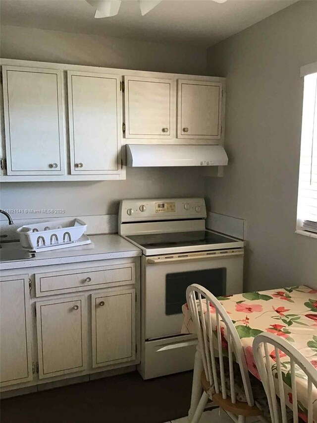 3001 NW 46th Ave Unit 204, Lauderdale Lakes, FL 33313 - photo 11