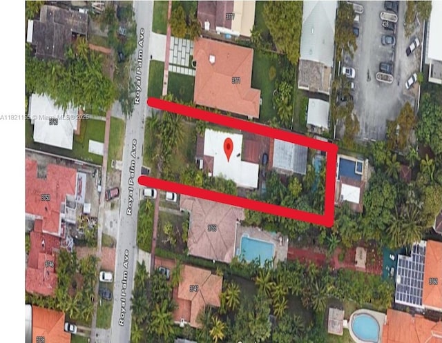 3767 Royal Palm Ave, Miami Beach, FL 33140 - aerial view of property's location with property parcel outlined