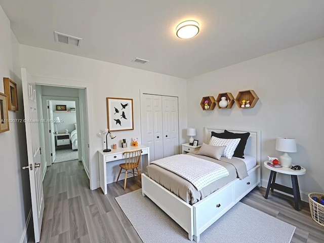 21475 Argosy Ave, Port Charlotte, FL 33954 - bedroom featuring wood finished floors and a closet