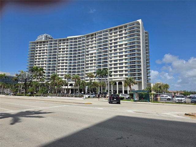 3800 S Ocean Dr Unit 425, Hollywood, FL 33019 - view of apartment building / complex