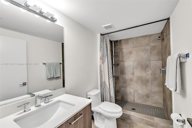 410 NE 36th St Unit 10, Oakland Park, FL 33334 - full bathroom featuring vanity and tiled shower