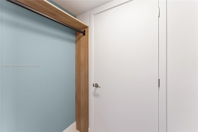 159 NE 6th St Unit 3016, Miami, FL 33132 - view of closet