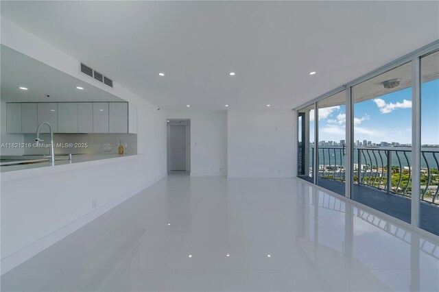 7601 E Treasure Dr Unit 2305, North Bay Village, FL 33141 - photo 3