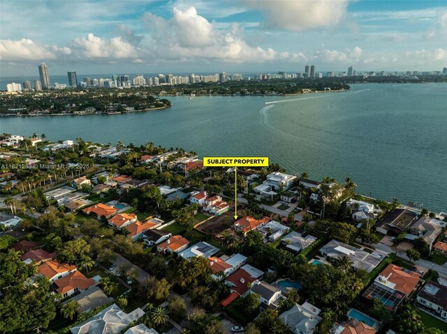 1785 Bay Dr, Miami Beach, FL 33141