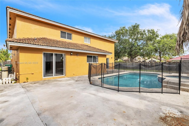 18043 SW 149th Pl, Miami, FL 33187 - view of swimming pool with a patio area and a pool with connected hot tub