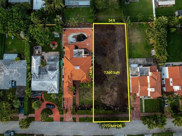 1773 Bay Dr, Miami Beach, FL 33141