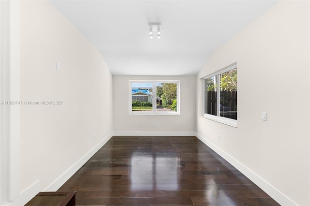 427 W 43rd St, Miami Beach, FL 33140 - photo 25