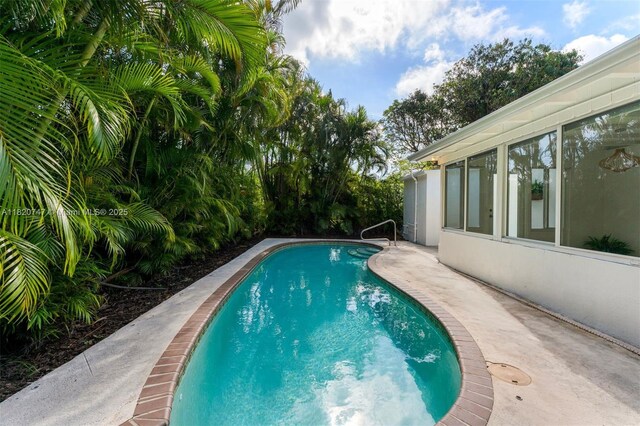 427 W 43rd St, Miami Beach, FL 33140 - photo 29