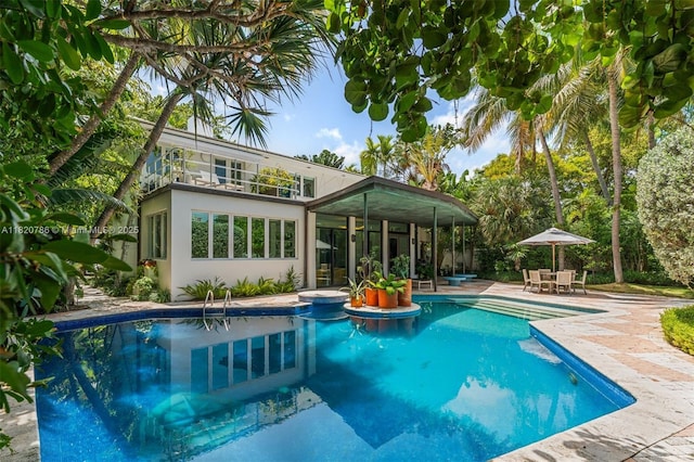 6165 Pine Tree Dr, Miami Beach, FL 33140 - photo 4