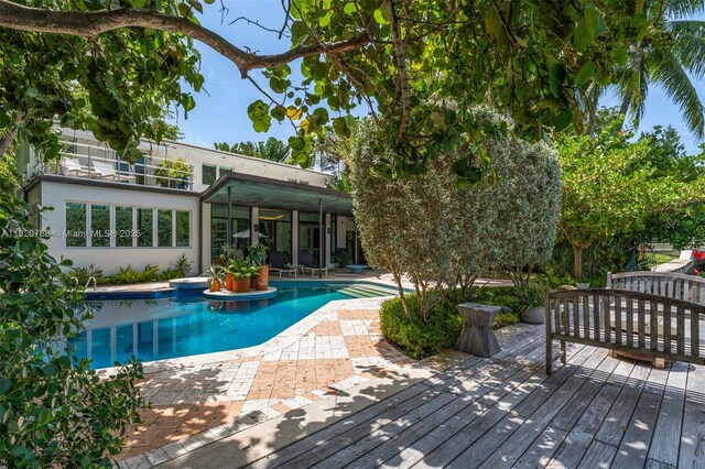 6165 Pine Tree Dr, Miami Beach, FL 33140 - photo 27