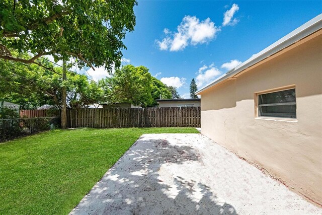 21200 NE 12th Ct, Miami, FL 33179 - photo 30