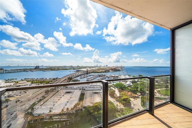 398 NE 5th St Unit 1809, Miami, FL 33132 - balcony with a water view