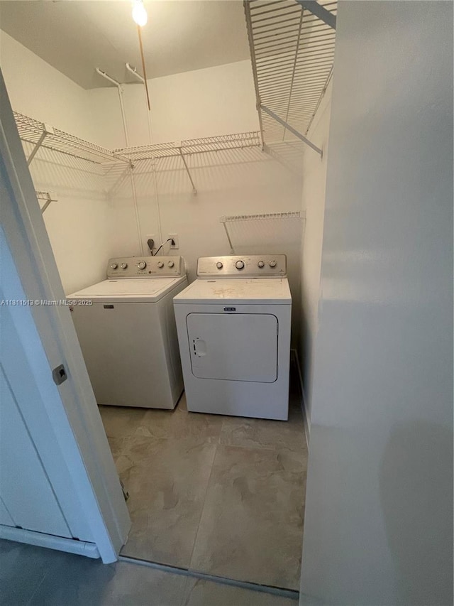 413 Saxony I Unit 413, Delray Beach, FL 33446 - laundry room featuring washing machine and dryer
