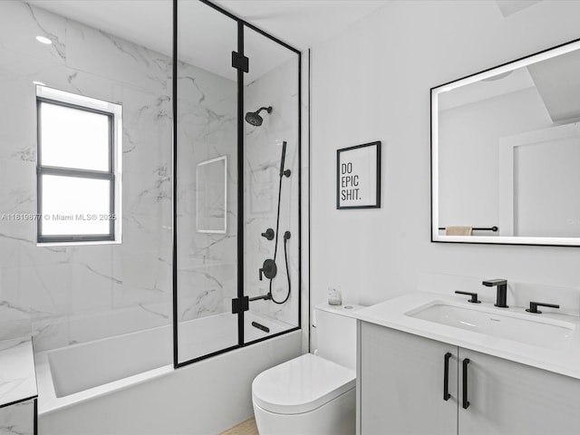 4531 SW 15th St, Miami, FL 33134 - full bath with vanity and bath / shower combo with glass door