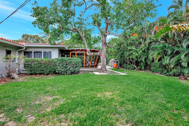 6285 Pine Ter, Plantation, FL 33317 - view of green lawn
