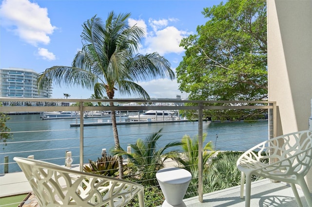 2500 Mercedes Dr, Fort Lauderdale, FL 33316 - photo 31