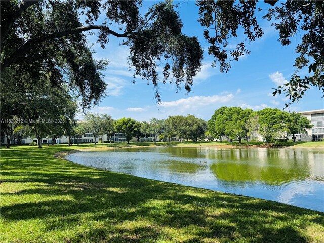 2304 Lucaya Ln Unit J1, Coconut Creek, FL 33066 - water view