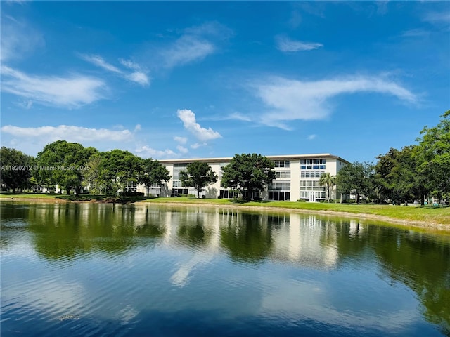 2304 Lucaya Ln Unit J1, Coconut Creek, FL 33066 - water view