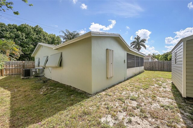 5340 SW 11th St, Margate, FL 33068 - view of home's exterior featuring a fenced backyard and stucco siding