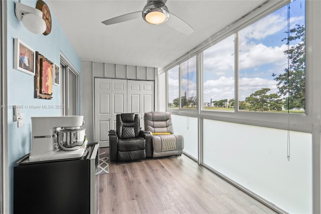 3021 Ellesmere B 3021, Deerfield Beach, FL 33442 - view of sunroom / solarium