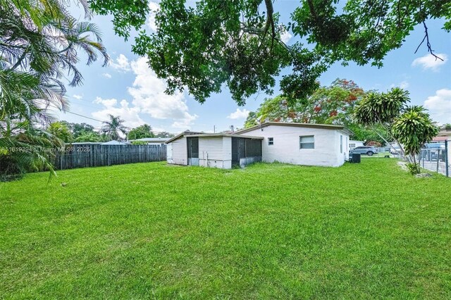 5736 Simms St, Hollywood, FL 33021 - view of yard