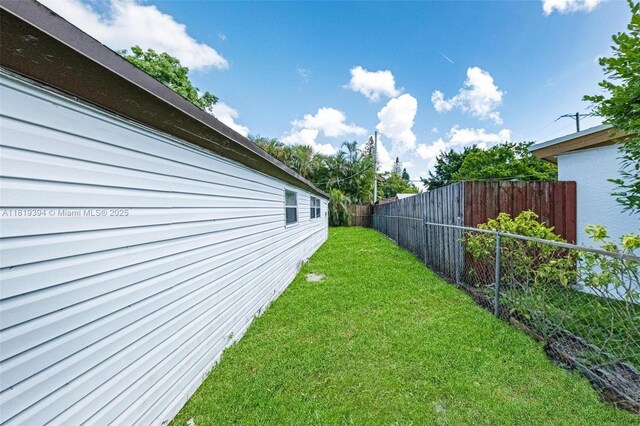 5736 Simms St, Hollywood, FL 33021 - view of yard