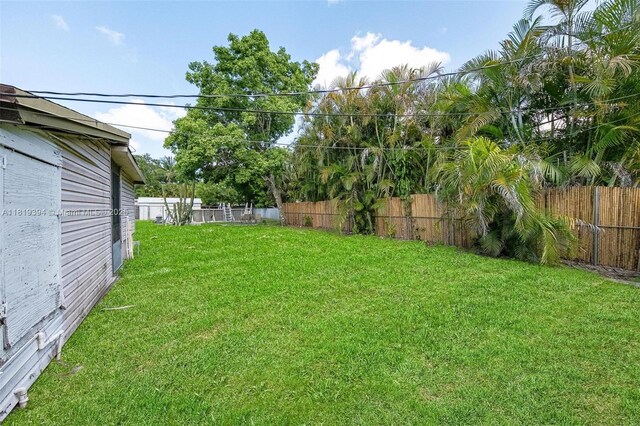 5736 Simms St, Hollywood, FL 33021 - view of fenced backyard