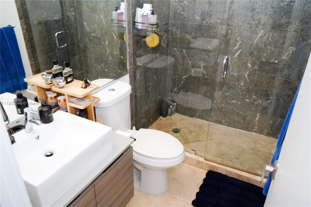 2836 W Trade Ave Unit 2836, Miami, FL 33133 - full bath featuring a stall shower and vanity